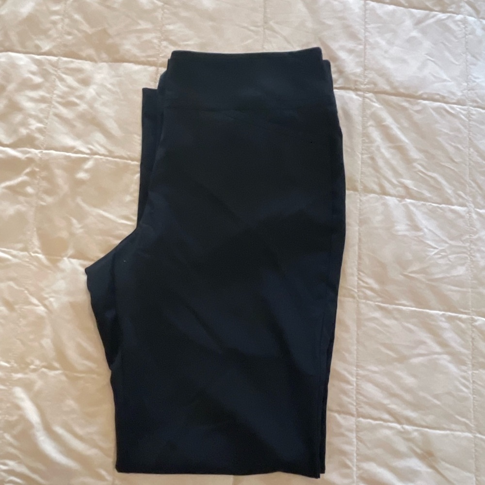 Elle size 12 great condition black dress pants
